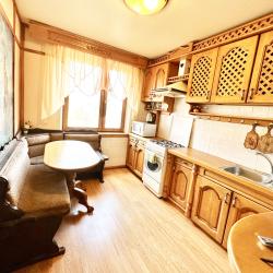 Фото Апартаменты трехкомнатные на улице Завенягина 4/2