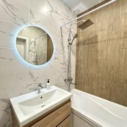 Фото Отель 4 Сезона на улице Даяна Мурзина 5