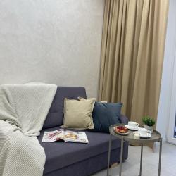 Фото Отель K_Apartments (К_Апартментс) на улице Гризодубовой 1 (2)