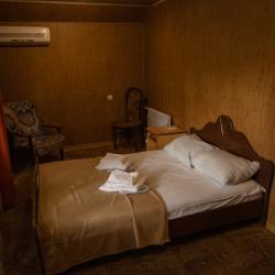 Коттедж стандарт с 4 односпальными кроватями (мансарда)