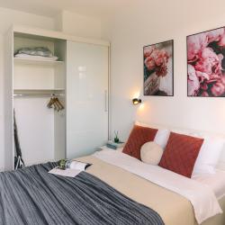 Фото Отель Новая квартира в центре на Заливе