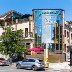 Фото V hotel & Rooftop lounge (В отель)