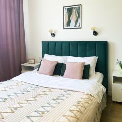 Фото Отель Your Place на улице 40-летия Победы 186 корпус 3