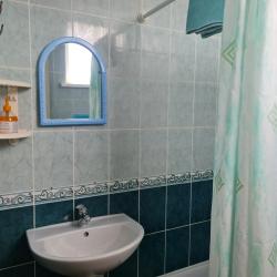 Номер улучшенный с 3 односпальными кроватями (мансарда)