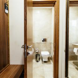 2-комнатный номер делюкс с балконом категории А (главный корпус)