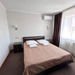 Номер улучшенный с 1 двуспальной кроватью