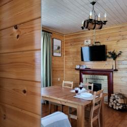 2-комнатный коттедж премиум с 3 односпальными и 1 двуспальной кроватью (мансарда)