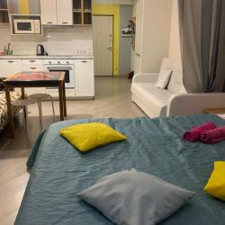 Фото Апартаменты на улице Инициативная 7В