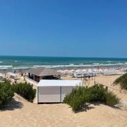 Фото Отель Volna Family Resort (Волна Фэмили Резорт)