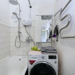 Фото Апартаменты на улице Доватора 4/7