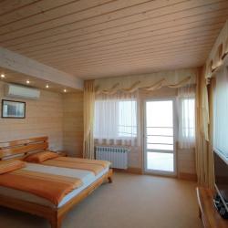 Yacht Club Yalta (Яхт-клуб Ялта) — c5cd274059c51e47a04bbeef34202dee