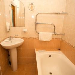 3-местный 2-комнатный номер люкс