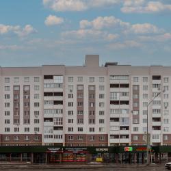 Фото Апартаменты на улице Николая Баженова 1