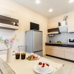 Фото Отель LetoApart (ЛетоАпарт) на улице Куникова 55-268