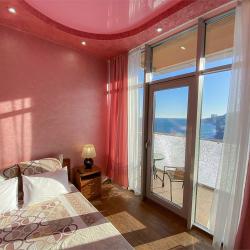 ART HOUSE HOTEL (Арт Хаус) — c5f9e827b91d502b9210959f01524202