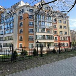 Фото Апартаменты Petit Paris на улице Пионерская