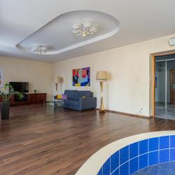 3-комнатные апартаменты улучшенные с 2 двуспальными кроватями