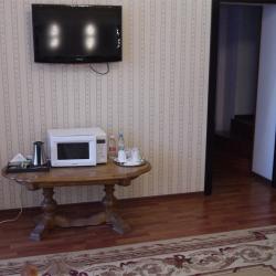 3-комнатный номер люкс семейный с 1 двуспальной кроватью