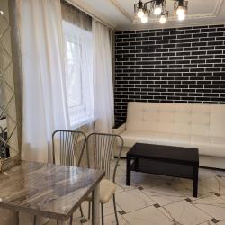 Фото Отель ZNS Rent (ЗНС Рент) на улице Баженова