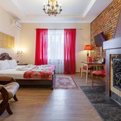 Фото Отель House on Potapova (Гостевой дом на Потапова)