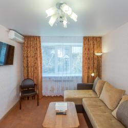 Номер полулюкс с 1 двуспальной кроватью