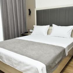 Фото Отель Human (Хуман)