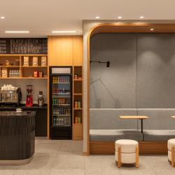 Фото Отель Holiday Inn Almaty (Холидей Инн )