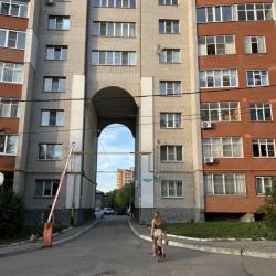 Фото Апартаменты напротив парка в Роще