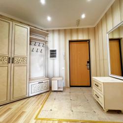 2-комнатные апартаменты улучшенные Бажова, 68