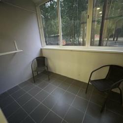 Номер делюкс с 1 двуспальной кроватью (лоджия)