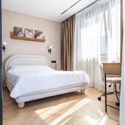 Фото Отель Real Apartments (Риал Апартментс) на улице Ясногорская 16/2к7