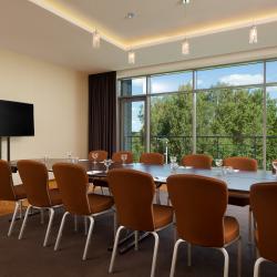 Фото Отель Sheraton Skypoint Luxe Hotel (Шератон Скайпоинт Люкс)