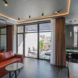 Фото Апартаменты на улице Сазонова 33