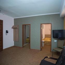 Фото Отель Tsaghkahovit Hotel (Цахкаовит)