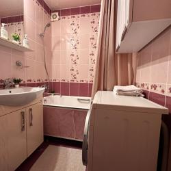 Фото Отель Apartament 52 на проспекте Бусыгина 22