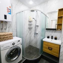 Фото Апартаменты на улице Николая Смирнова 3