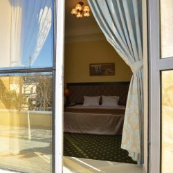 Номер люкс с 1 двуспальной кроватью