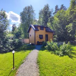 Фото Отель Shuya Tiny House (Шуя Тини Хаус) 4 местный