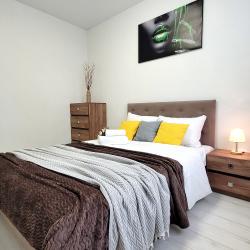 Фото Апартаменты на улице Газовиков 73 корпус 1