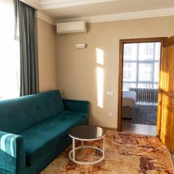 Фото Отель Resident Bishkek (Резидент )