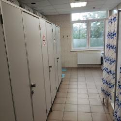 Кровать в 6-местном общем номере