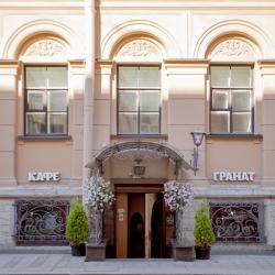 Фото Апартаменты с видом на Неву