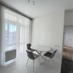 Фото Апартаменты на проспекте Куприна 1к2
