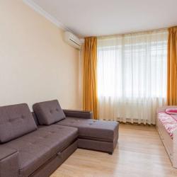 Фото Апартаменты на улице Кубанская