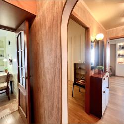 Фото Апартаменты на улице Скальная 18