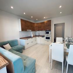 Фото Отель CrystalRentals (КристалРенталс) на улице Бориса Житкова 4