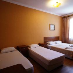 Фото Usengi Hotel and Hostel (Юсенги Отель и Хостел)