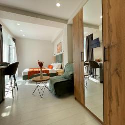 Апартаменты студия гостиничный комплекс Радуга 10И