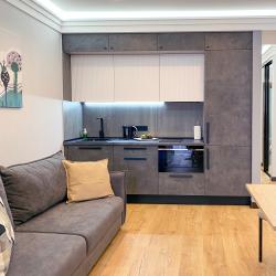 Апартаменты улучшенные с 1 двуспальной кроватью