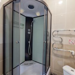 Номер стандарт с 1 двуспальной кроватью